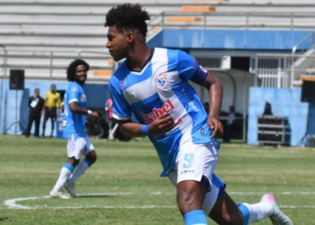 daniel valencia atletico nacional mercado fichajes refuerzos contrataciones contratados incorporaciones nuevos jugadores futbolistas pases oferta altas bajas salen llegan futbol profesional colombiano fpc liga betplay dimayor colombia colombiano transferencias transferidos ventana fichado gustavo fermani marcela gomez america hernan torres millonarios gustavo serpa enrique camacho ecuatoriano ecuador