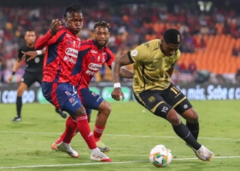 deportivo independiente medellin dim primer refuerzo confirmado yony gonzalez aguilas doradas rionegro mercado fichajes futbol profesional colombiano fpc liga betplay dimayor refuerzos contrataciones contratados incorporaciones oferta jugador libre firma millonarios jader valencia directivos atanasio girardot