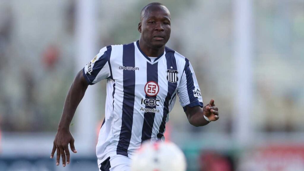 amerson batalla opciones futbol profesional colombiano fpc millonarios hernan torres bogota campín azul embajador hinchas dirigencia dirigentes gustavo serpa enrique camacho contrataciones contratados refuerzos incorporaciones gerente deportivo ariel michaloutsos gato perez hernan torres dt entrenador director tecnico liga betplay dimayor