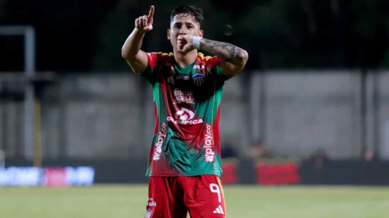 guillemo paiva junior barranquilla mercado fichajes refuerzos contrataciones contratados incorporaciones nuevos jugadores futbolistas pases oferta altas bajas salen llegan futbol profesional colombiano fpc liga betplay dimayor colombia colombiano transferencias transferidos ventana fichado america millonarios olimia paraguay familia char alfredo arias