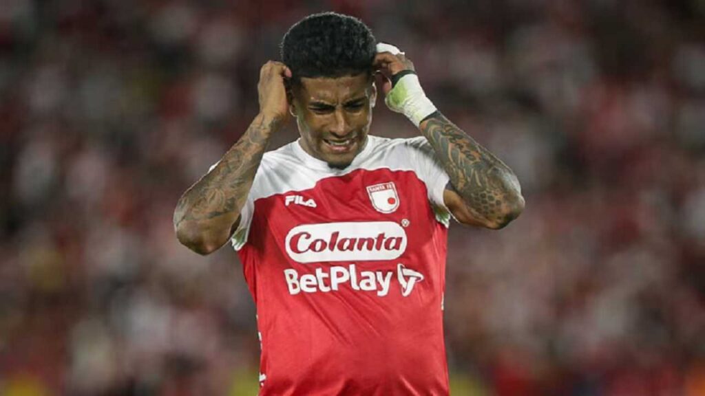 harold santiago mosquera america de cali no va se cae negocio interes cerro porteno paraguay contratado fichado jorge bava dt mercado fichajes contrataciones incorporaciones futbol profesional colombiano fpc liga betplay dimayor familia gomez tulio marcela independiente santa fe hinchada molesta david gonzalez entrenador director tecnico colombia