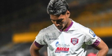 fichajes futbol profesional colombiano fpc jannenson sarmiento junior barranquilla america cali millonarios bogota refuerzos incorporaciones contrataciones fuad char dueno club maximo accionista familia eduardo davila armenta liga betplay dimayor segunda division colombia china julio comesana empresario hijo negocio negociacion caida mercado