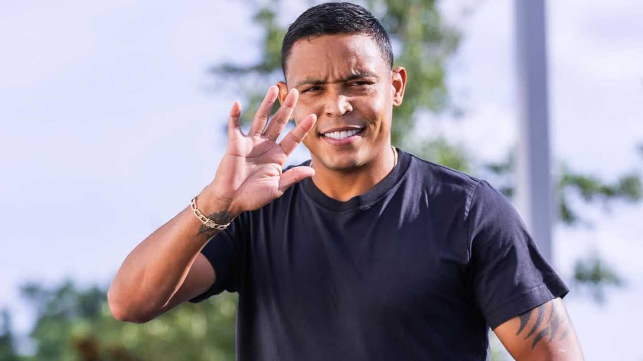 luis fernando muriel junior barranquilla fichaje refuerzo familia char fuad alejandro incorporaciones contrataciones contratados mercado atalanta italia orlando mls estados unidos metropolitano hincha hinchada cuadrangulares final campeon delantero atacante borja futbol profesional colombiano colombia fpc liga betplay dimayor