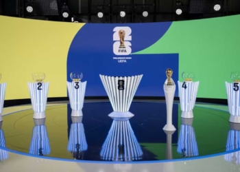 sorteo mundial 2026 donde ver hoy vivo online plataformas streaming transmision transmisiones emision emisiones app aplicaciones canal canales tv television en directo senal abierta youtube futbol gratis paginas web sitios internet a que hora juegan horarios países donde pasan como ver paises colombia caracol rcn argentina directv internacional espana italia movistar espn transmiten tudn mexico estados unidos canada infantino bombos trump