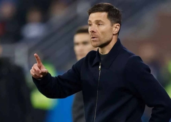 real madrid xabi alonso posible sustituto diciembre 2025