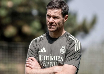 real madrid xabi alonso director tecnico entrenador dt despedido renuncia reemplazo reemplazantes nuevos nombres zidane solari ancelotti raul arbeloa klopp liga espanola espana champions league campeones temporada hinchas hinchadas aficion aficionados merengues florentino perez