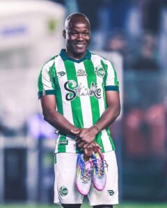 emerson batalla atletico nacional mercado fichajes refuerzos contrataciones contratados incorporaciones nuevos bolsa jugadores futbolistas pases oferta altas bajas salen llegan futbol profesional colombiano fpc liga betplay dimayor colombia colombiano transferencias transferidos ventana fichado extremo redecha delantero marino hinestroza reemplazo gustavo fermani