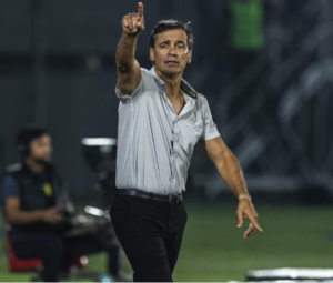 millonarios nuevo entrenador dt director tecnico salida hernan torres ecjhado malos resultados nombres extranjeros colombianos ariel holan gustavo alvarez rafael dudamel enrique camacho gustavo serpa ariel michaloutsos liga betplay dimayor futbol profesional colombiano fpc fabian bustos