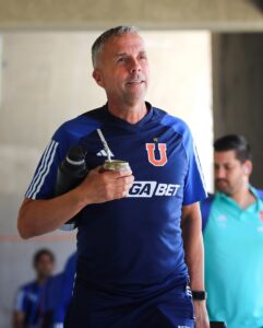 millonarios nuevo entrenador dt director tecnico salida hernan torres ecjhado malos resultados nombres extranjeros colombianos ariel holan gustavo alvarez rafael dudamel enrique camacho gustavo serpa ariel michaloutsos liga betplay dimayor futbol profesional colombiano fpc