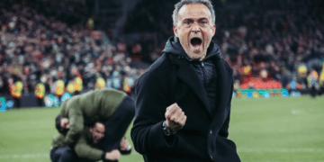 luis enrique manchester united paris saint germain psg nuevo director tecnico entrenador dt premier league ligue 1 inglaterra francia europa fichaje