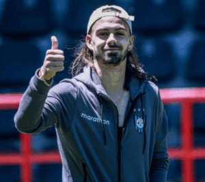 jose neris america cali mercado fichajes refuerzos contrataciones contratados incorporaciones nuevos bolsa jugadores futbolistas pases oferta altas bajas salen llegan futbol profesional colombiano fpc liga betplay dimayor colombia colombiano transferencias transferidos ventana fichado thiago vecino delantero atacante rodrigo holgado