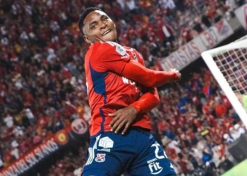 brayan leon muniz dim mercado fichajes refuerzos contrataciones contratados incorporaciones nuevos bolsa jugadores futbolistas pases oferta altas bajas salen llegan futbol profesional colombiano fpc liga betplay dimayor colombia colombiano transferencias transferidos ventana fichado alejandro restrepo dt director tecnico entrenador venta mamelodi sundowns