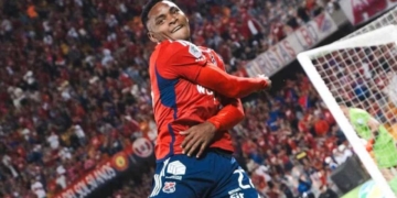 brayan leon muniz dim mercado fichajes refuerzos contrataciones contratados incorporaciones nuevos bolsa jugadores futbolistas pases oferta altas bajas salen llegan futbol profesional colombiano fpc liga betplay dimayor colombia colombiano transferencias transferidos ventana fichado alejandro restrepo dt director tecnico entrenador venta mamelodi sundowns