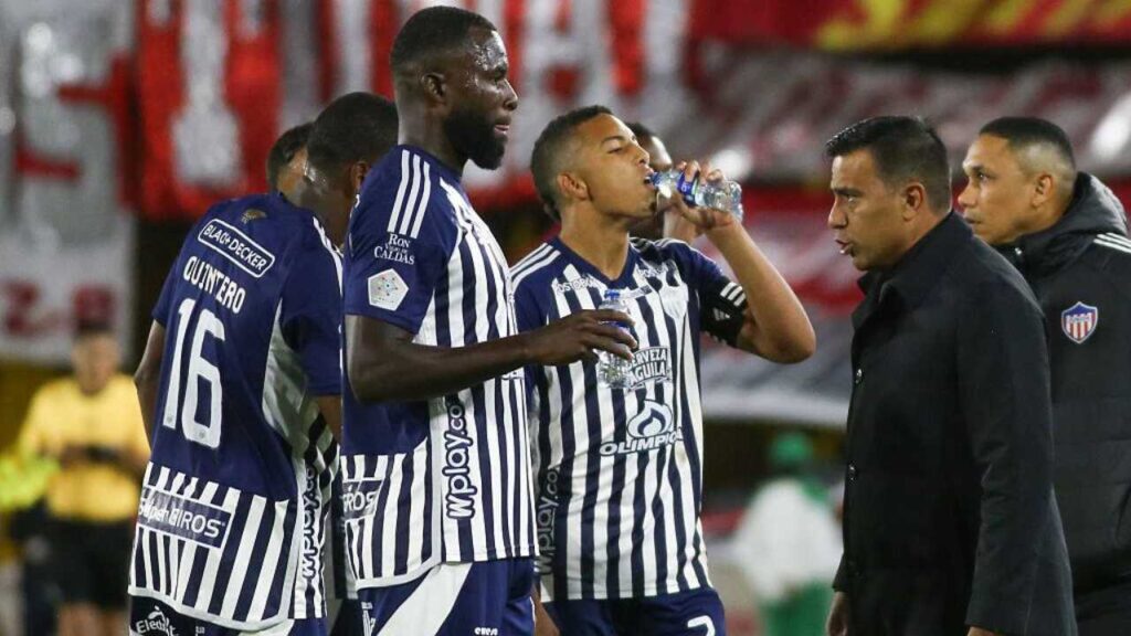 junior cesar farias mercado fichajes refuerzos contrataciones contratados incorporaciones nuevos bolsa jugadores futbolistas pases oferta altas bajas salen llegan futbol profesional colombiano fpc liga betplay dimayor colombia colombiano transferencias transferidos ventana fichado jesus david rivas barcelona ecuador