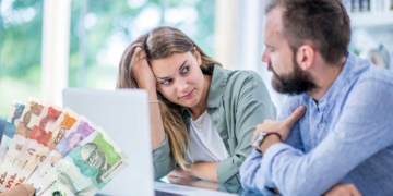 cotizaciones colombia pension pensiones mesada colpensiones fondos privados porvenir gobierno ley presidencia cambios requisitos consultas semanas cotizadas sistema pensional seguridad social asofondos salario minimo sistema ahorro bancos entidades bancarias financiero