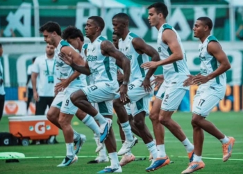 deportivo cali salidas mercado fichajes refuerzos contrataciones contratados incorporaciones nuevos bolsa jugadores futbolistas pases oferta altas bajas salen llegan futbol profesional colombiano fpc liga betplay dimayor colombia colombiano transferencias transferidos ventana fichado alberto gamero entrenador director tecnico dt fernando mimbacas yeison gordillo