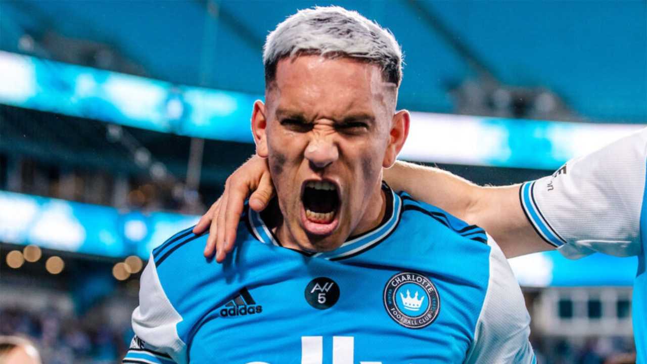 atletico nacional enzo copetti delantero mercado fichajes refuerzos contrataciones contratados incorporaciones nuevos bolsa jugadores futbolistas pases oferta altas bajas salen llegan futbol profesional colombiano fpc liga betplay dimayor colombia colombiano transferencias transferidos ventana fichado rosario central racing argentina