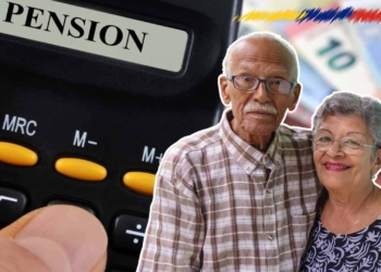 pensionados colombia 2026 descuento aportes salud beneficiarios