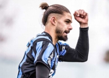 jose neris america cali mercado fichajes refuerzos contrataciones contratados incorporaciones nuevos bolsa jugadores futbolistas pases oferta altas bajas salen llegan futbol profesional colombiano fpc liga betplay dimayor colombia colombiano transferencias transferidos ventana fichado thiago vecino delantero atacante rodrigo holgado