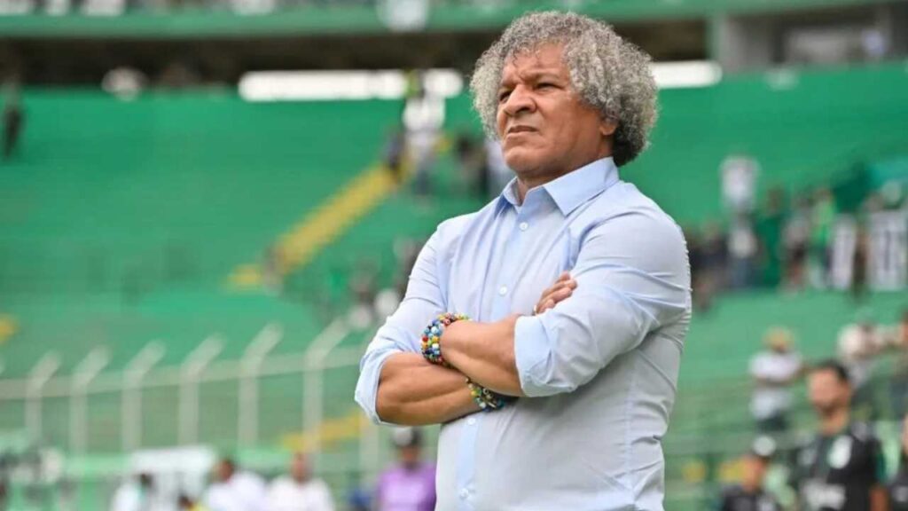 alberto gamero director tecnico deportivo cali afuera echado despedido rumores salidas nuevos duenos equipo palmaseca atletico nacional richard lee presidente rafael tinoco declaraciones prensa martin palermo lucas pusineri juan ignacio dinenno