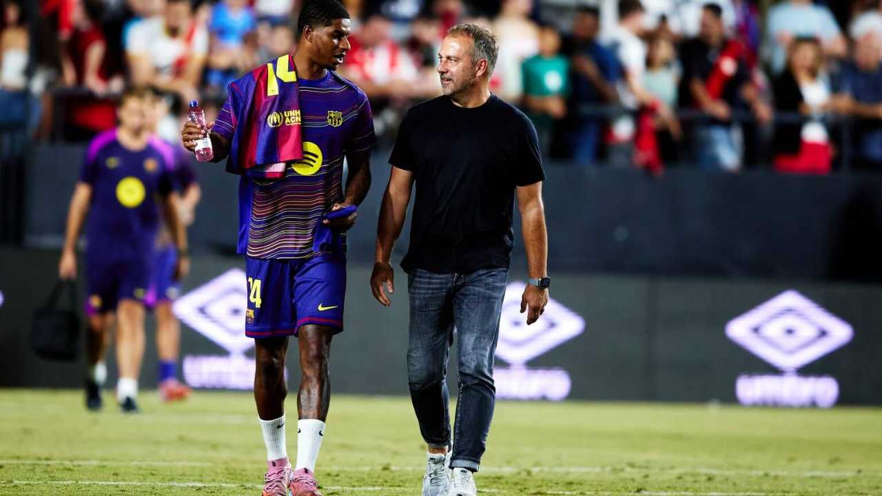 hansi flick marcus rashford fichaje futbol club barcelona fc refuerzos incorporaciones contrataciones contratados mercado europa ventana invierno verano deco joan laporta fifa uefa sancion dt entrenador delantero ingles manchester united 30 millones euros la liga espana albacete copa rey