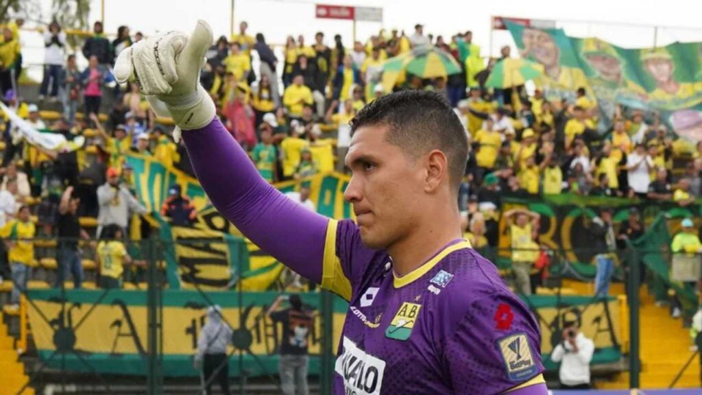 aldair quintana bucaramanga independiente del valle ecuador mercado pases fichajes refuerzos contrataciones contratados incorporaciones nuevos bolsa jugadores futbolistas oferta altas bajas salen llegan futbol profesional colombiano fpc liga betplay dimayor colombia colombiano transferencias transferidos ventana fichado leonel alvarez seleccion colombia nestor lorenzo mundial