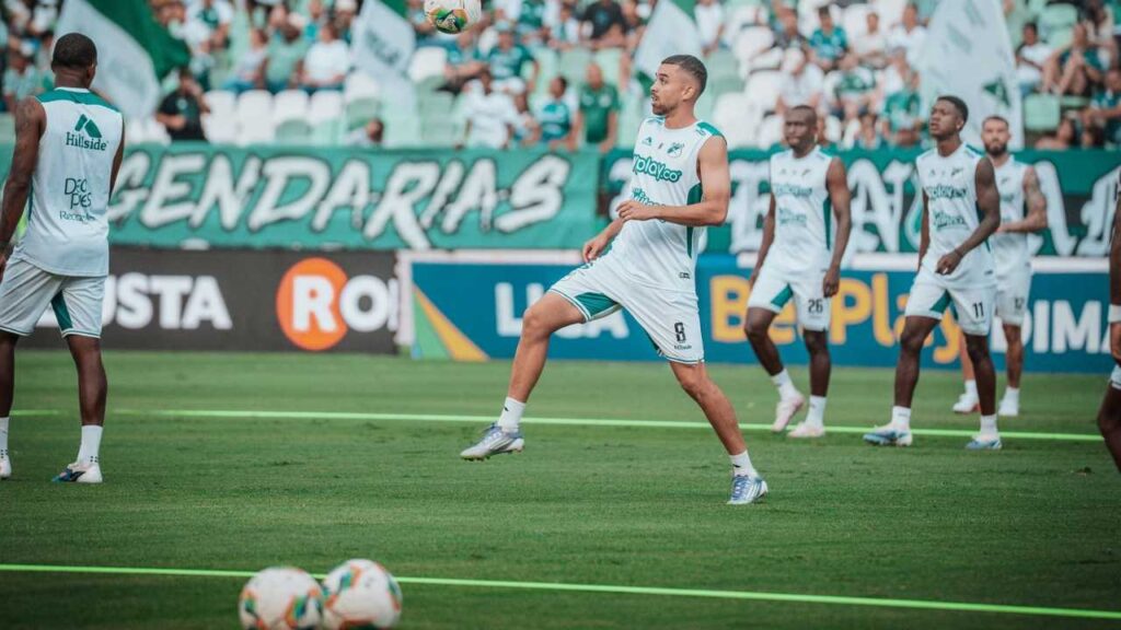 alberto gamero director tecnico dt entrenador echado equipo renuncia sacaron fuera mercado pases fichajes refuerzos contrataciones contratados incorporaciones nuevos bolsa jugadores futbolistas oferta altas bajas salen llegan futbol profesional colombiano fpc liga betplay dimayor colombia colombiano transferencias transferidos ventana fichado jose caldera matias orozco plantilla rafael tinoco