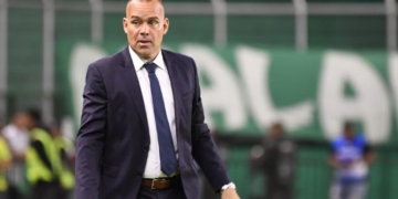 rafael dudamel deportivo cali hinchas molestas eleccion junta directiva nuevo director tecnico dt entrenador argentino javier gandolfi salida alberto gamero futbol profesional colombiano fpc liga betplay dimayor