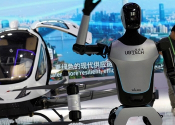 China prueba robots humanoides en su frontera con Vietnam y el dato que inquieta a los expertos no es su tecnología, sino dónde empezarán a trabajar