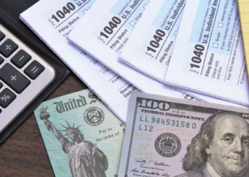 IRS confirma que cobrará primero las deudas fiscales y reducirá lo que reciben los herederos