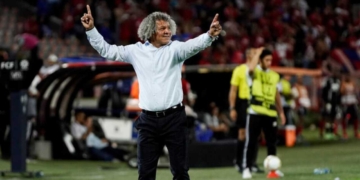 deportivo independiente medellin alberto gamero director tecnico dt entrenador nuevo duenos equipo raul giraldo dirigentes dirigencia gerencia federico spada daniel ossa presidente hibchada molesta hinchas poderoso montana atanasio girardot sale alejandro restrepo futbol profesional colombiano fpc liga betplay dimayor