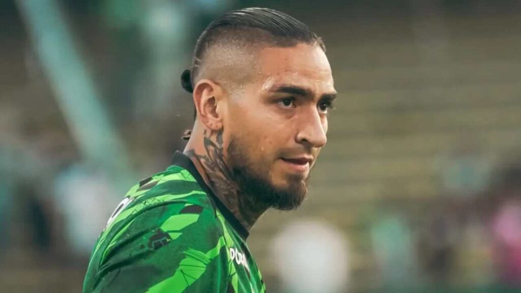chicho arango atletico nacional mercado pases fichajes refuerzos contrataciones contratados incorporaciones nuevos bolsa jugadores futbolistas oferta altas bajas salen llegan futbol profesional colombiano fpc liga betplay dimayor colombia colombiano transferencias transferidos ventana fichadoalfredo morelos diego arias titular suplente nomina