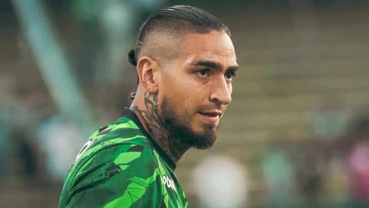 chicho arango atletico nacional mercado pases fichajes refuerzos contrataciones contratados incorporaciones nuevos bolsa jugadores futbolistas oferta altas bajas salen llegan futbol profesional colombiano fpc liga betplay dimayor colombia colombiano transferencias transferidos ventana fichadoalfredo morelos diego arias titular suplente nomina