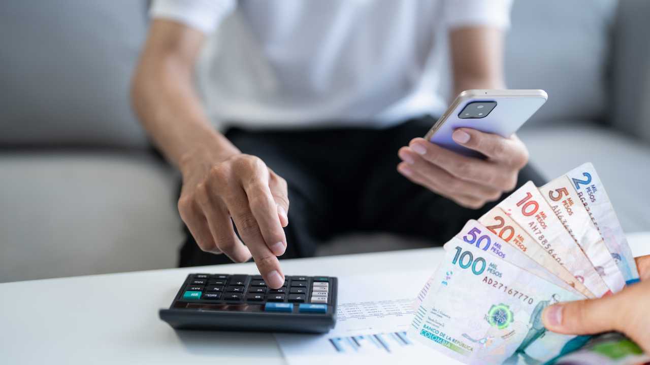 deudas colombia preescriben pagos tarjetas credito bancos entidades financiera dinero cuantos anos duran historial crediticio arriendos multas dian deudores morosos juzgado