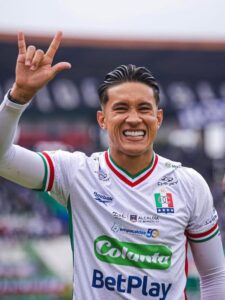 jefry zapata once caldas  millonarios mercado pases fichajes refuerzos contrataciones contratados incorporaciones nuevos bolsa jugadores futbolistas oferta altas bajas salen llegan futbol profesional colombiano fpc liga betplay dimayor colombia colombiano transferencias transferidos ventana fichado