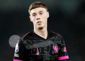 mercado fichajes cole palmer chelsea barcelona cifra millonaria premier league inglaterra futbol ingles club barcelona joan laporta deco hansi flick movimiento transferencia cotizacion refuerzos contratados contratos liga espana futbol espanol ventana europa verano
