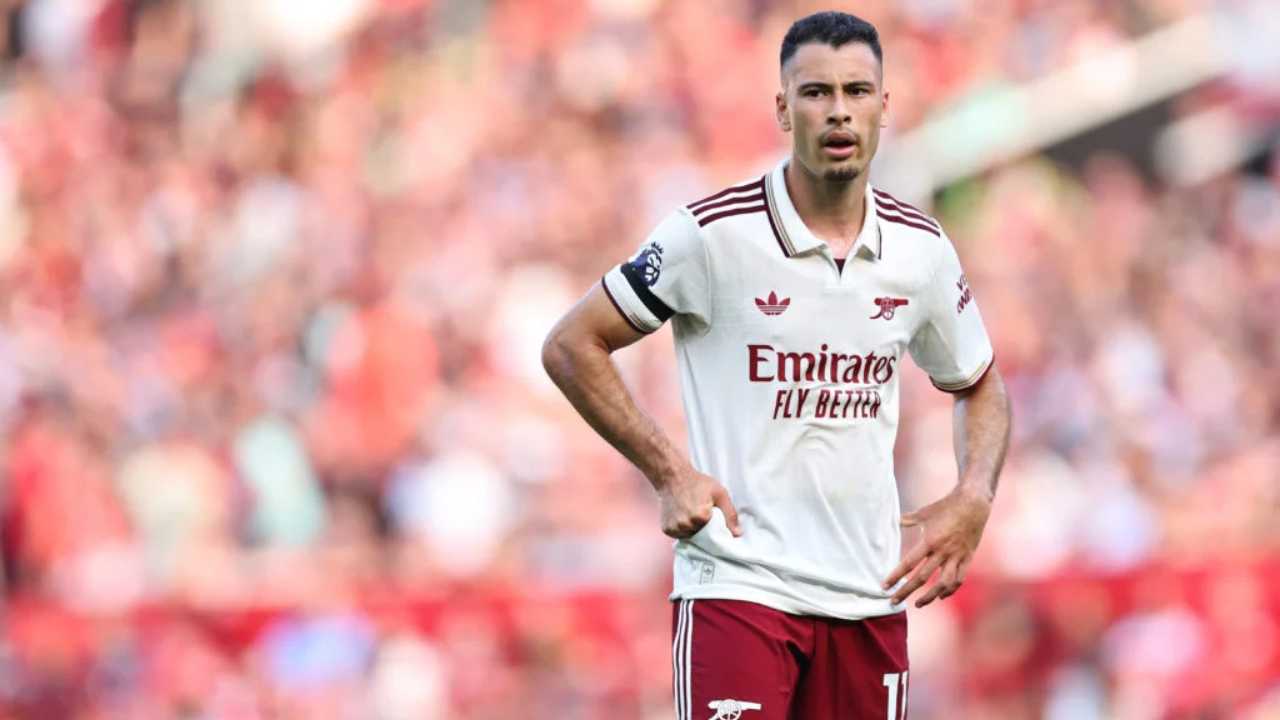 gabriel martinelli fichaje barcelona director tecnico entrenador dt aleman hansi flick campoen liga arsenal premier league delantero mercado transferencia pases incorporaciones verano refuerzos laliga liga espanola espana inglaterra