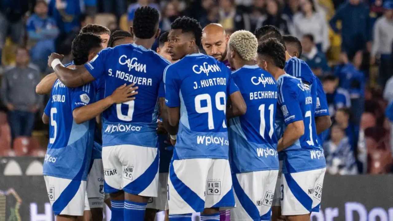 millonarios salida jugadores delantero jorge cabezas hurtado no sigue comunicado se va echado fuera prestamo opcion compra watford inglaterra premier league championship fabian bustos dt director tecnico entrenador equipo futbol profesional colombiano fpc liga betplay dimayor campin bogota