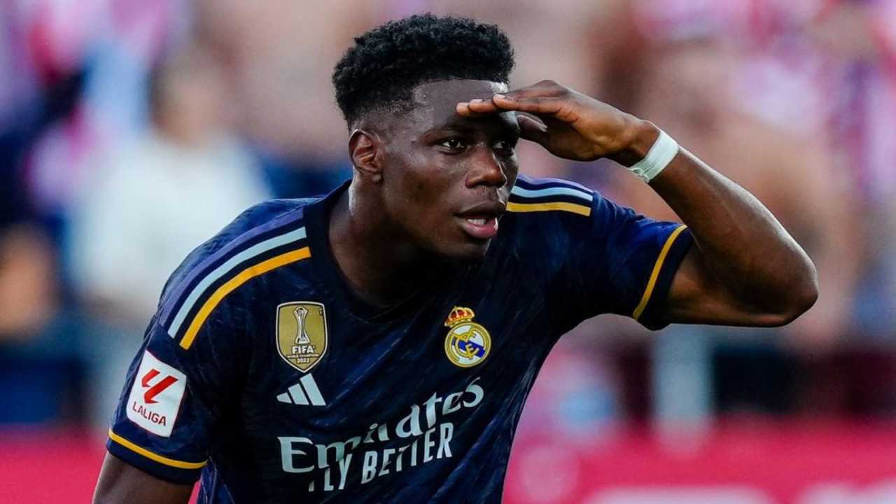 aurelien tchouameni real madrid manchester united mercado fichajes transferencias verano europa 2026 liga espanola espana premier league inglaterra futbol ingles espanol champions campeones refuerzos contrataciones contratados clausula euros millones ficha contrato transpaso incorporaciones