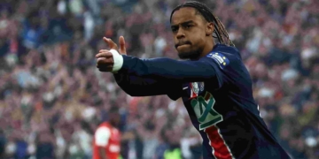 bradley barcola barcelona mercado fichajes transferencias verano europa 2026 liga espanola espana premier league inglaterra futbol ingles espanol champions campeones refuerzos contrataciones contratados clausula euros millones ficha contrato transpaso incorporaciones psg paris