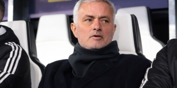 jose mourinho real madrid mercado fichajes transferencias verano europa 2026 liga espanola espana premier league inglaterra futbol ingles espanol champions campeones refuerzos contrataciones contratados clausula euros millones ficha contrato transpaso incorporaciones