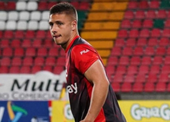 mateo puerta deportivo independiente medellin dim santafe mercado pases fichajes refuerzos contrataciones contratados incorporaciones nuevos bolsa jugadores futbolistas oferta altas bajas salen llegan futbol profesional colombiano fpc liga betplay dimayor colombia colombiano transferencias transferidos ventana fichado