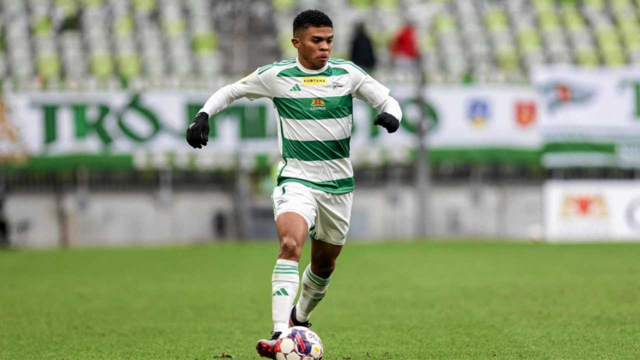 camilo mena atletico nacional mercado pases fichajes refuerzos contrataciones contratados incorporaciones nuevos bolsa jugadores futbolistas oferta altas bajas salen llegan futbol profesional colombiano fpc liga betplay dimayor colombia colombiano transferencias transferidos ventana fichado