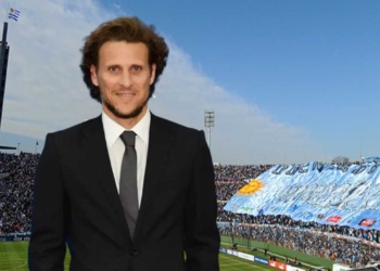 diego forlan nuevo director tecnico entrenador seleccion uruguay fracaso marcelo bielsa mundial 2026