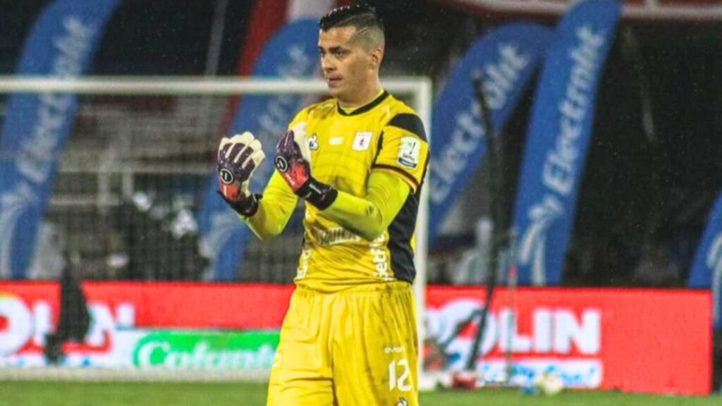 jorge soto once caldas mercado pases fichajes refuerzos contrataciones contratados incorporaciones nuevos bolsa jugadores futbolistas oferta altas bajas salen llegan futbol profesional colombiano fpc liga betplay dimayor colombia colombiano transferencias transferidos ventana fichado aguilas doradas