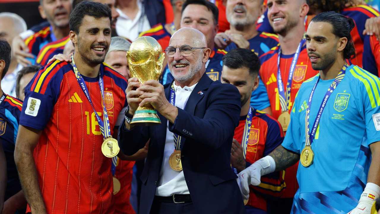 luis de la fuente director tecnico dt espana entrenador campeon mundial 2026 copa mundo mundial fifa estados unidos mexico canada selecciones clasificatorias fifa sedes estadios fixture mundialistas