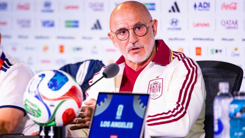 luis de la fuente director tecnico entrenador espana vs portugal octavos de final mundial 2026 copa mundo mundial fifa estados unidos mexico canada selecciones clasificatorias fifa sedes estadios fixture mundialistas