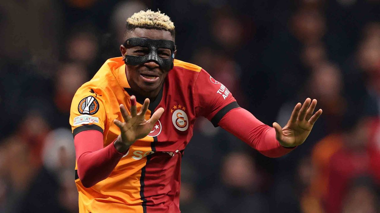Manchester United Chelsea reabren fichaje Victor Osimhen