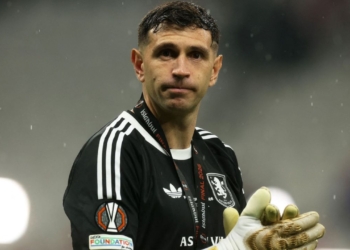 juventus fichaje emiliano dibu martinez aston villa arquero