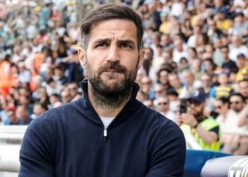 cesc fabregas entrenador director tecnico barcelona chelsea arsenal como contrato clausula